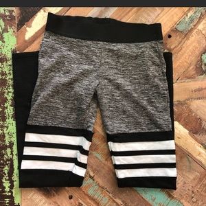 Bombshell sportswear leggings